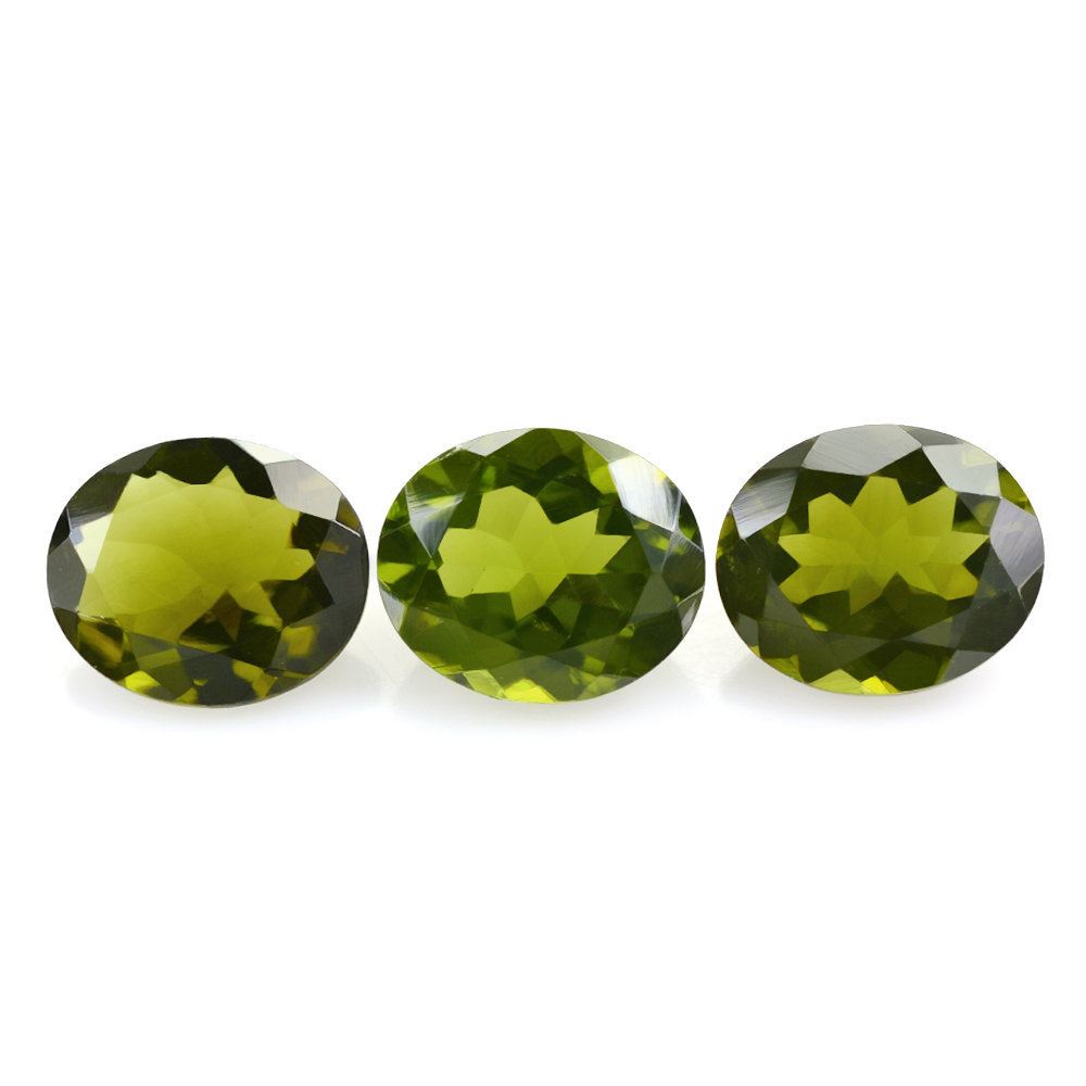 PERIDOT CUT OVAL (OILY) 14X10MM 5 Cts.