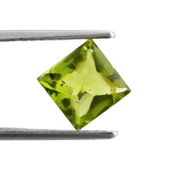 PERIDOT BUFFTOP SQUARE (HI) 8MM 2.50 Cts.