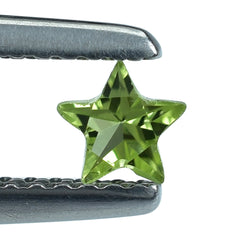 PERIDOT CUT STAR (CLEAN ) 4MM (THICKNESS:-2.60-3.00MM) 0.24 Cts.