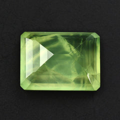 PREHNITE CUT OCTAGON 16X12MM 11.88 Cts.