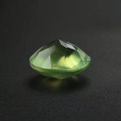 PREHNITE CHECKER CUT ROUND 10MM 3.64 Cts.