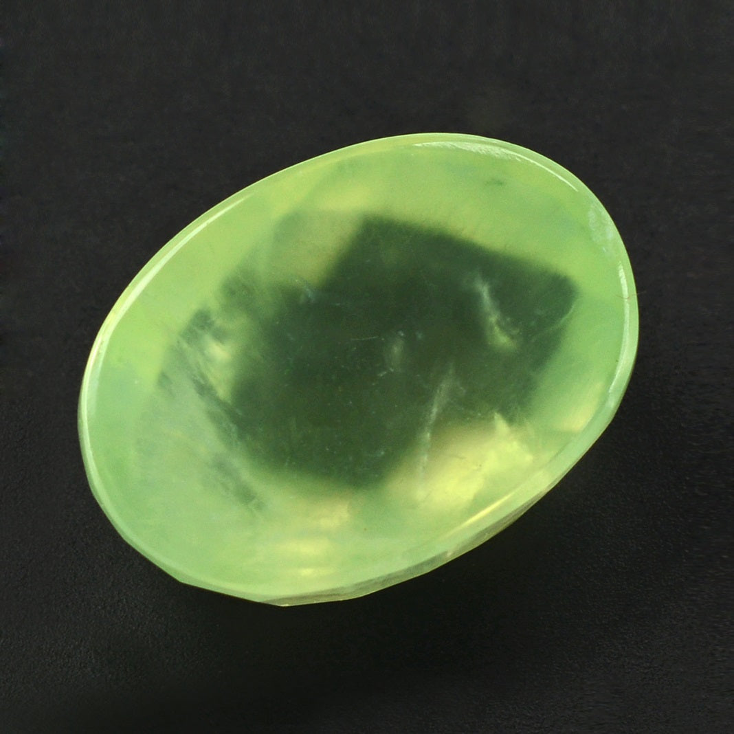 PREHNITE CHECKER OVAL CAB 16X12MM 16.10 Cts.