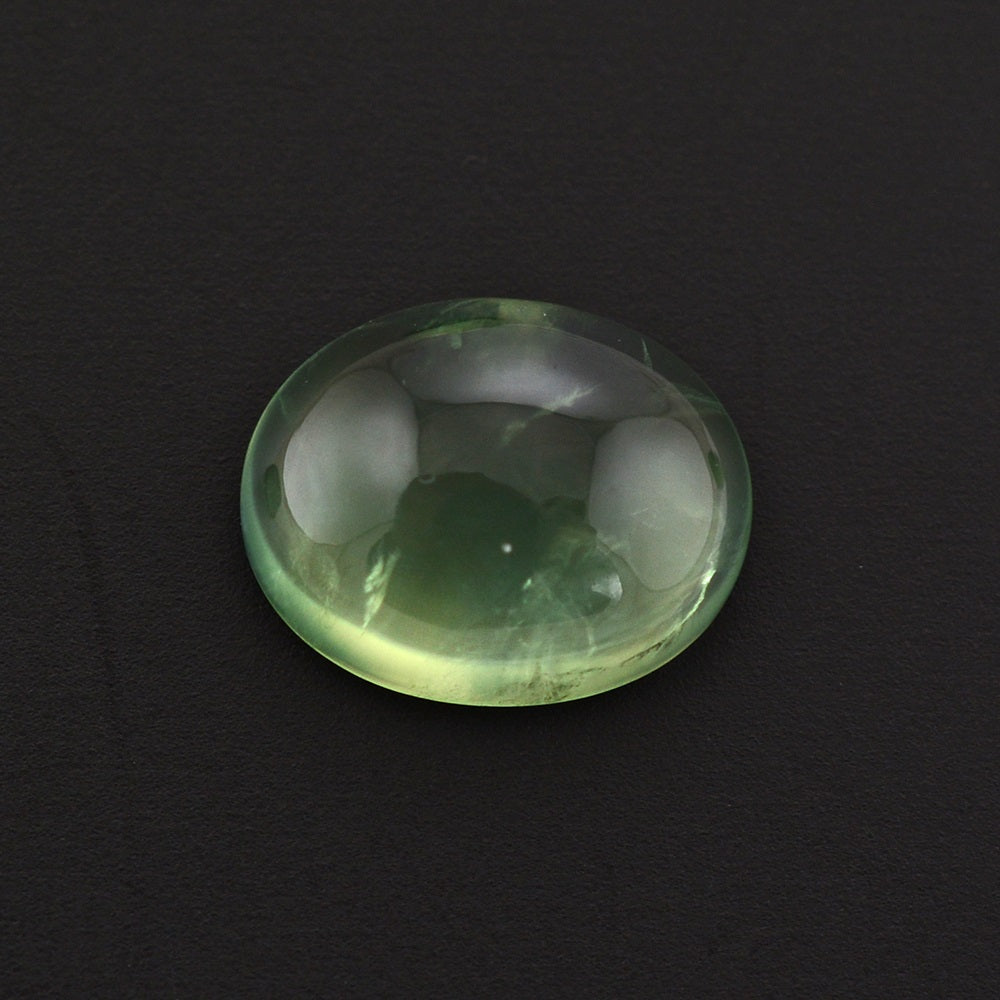 PREHNITE OVAL CAB 10X8MM 2.83 Cts.