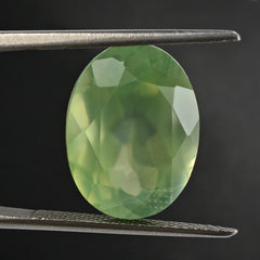 PREHNITE CUT OVAL 16X12MM 10.75 Cts.
