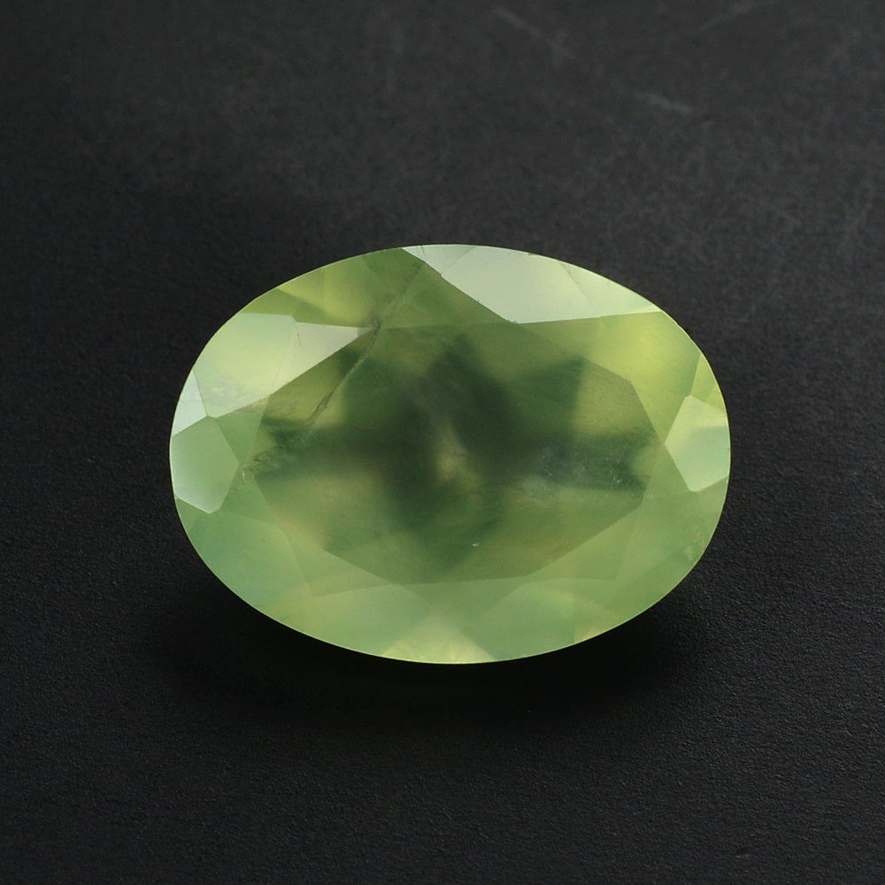 PREHNITE CUT OVAL 16X12MM 8.38 Cts.