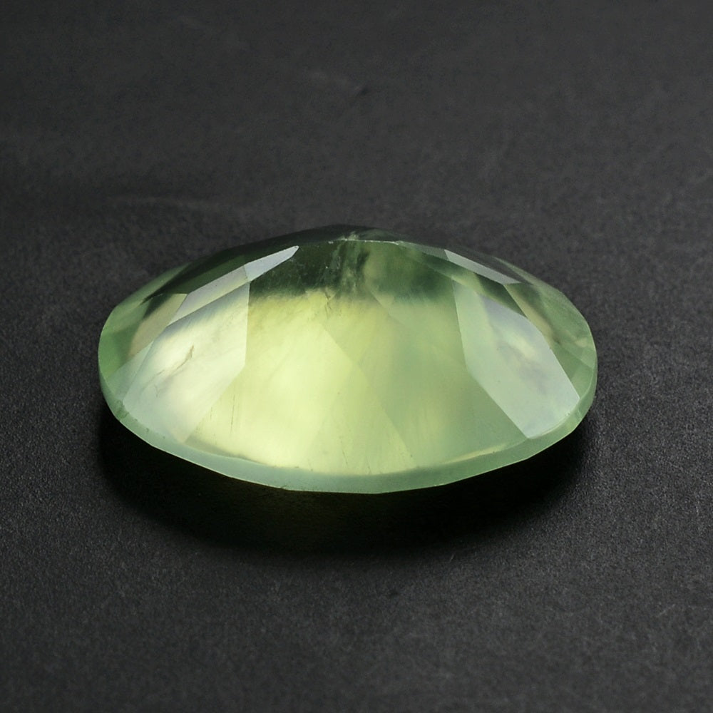 PREHNITE CUT OVAL 16X12MM 8.38 Cts.