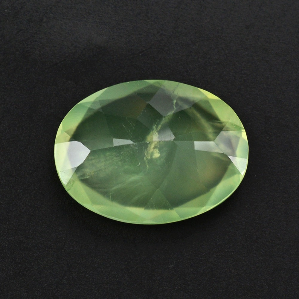 PREHNITE CUT OVAL 16X12MM 8.38 Cts.