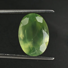 PREHNITE CUT OVAL 14X10MM 6.58 Cts.