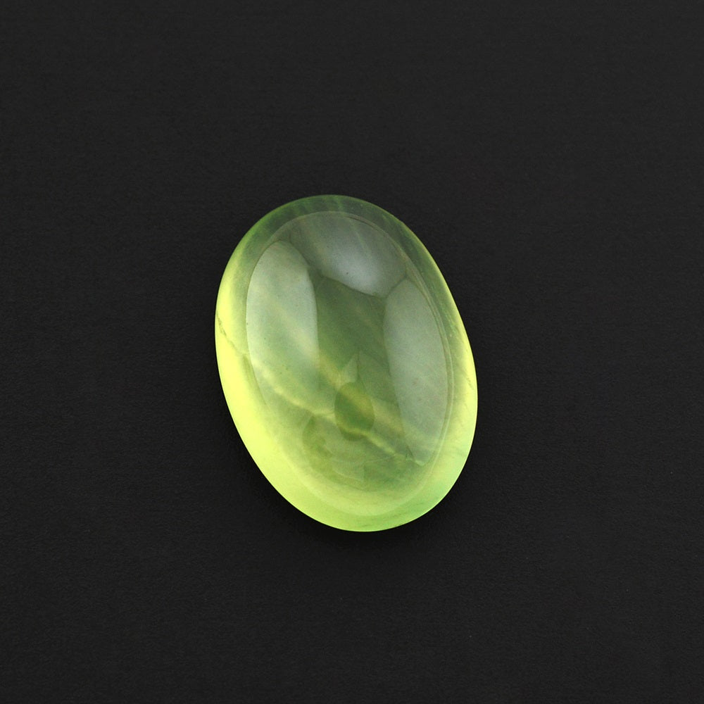 PREHNITE OVAL CAB 14X10MM 6.20 Cts.