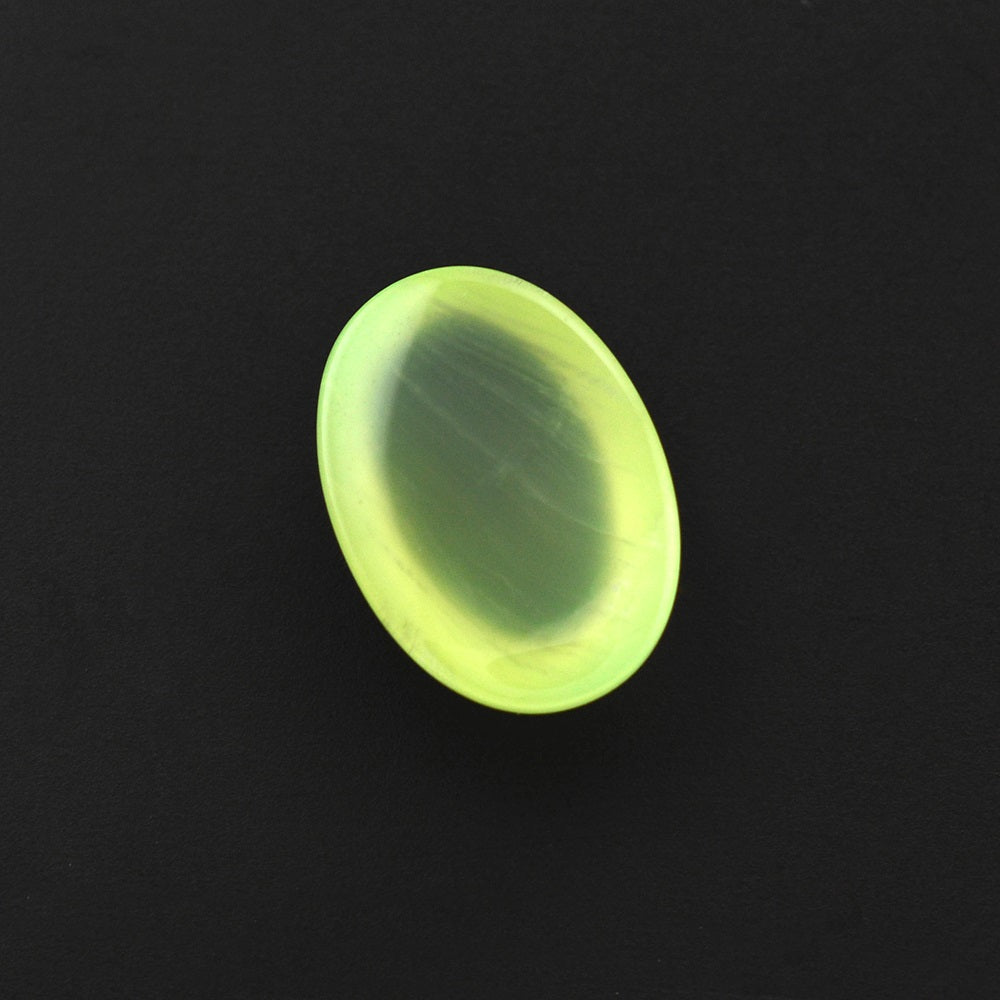PREHNITE OVAL CAB 14X10MM 6.20 Cts.