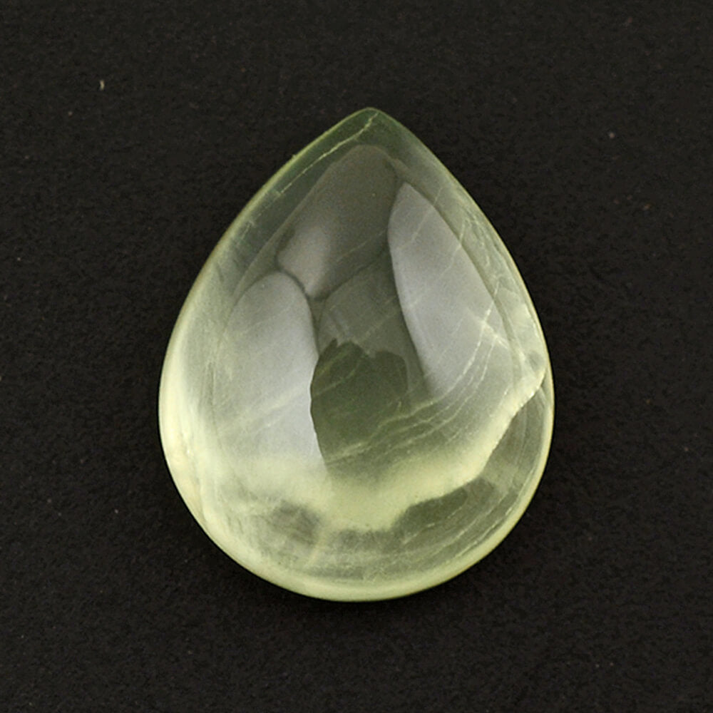 PREHNITE PEAR CAB 10X8MM 2.75 Cts.