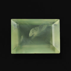 PREHNITE CUT BAGUETTE 14X10MM 7.81 Cts.