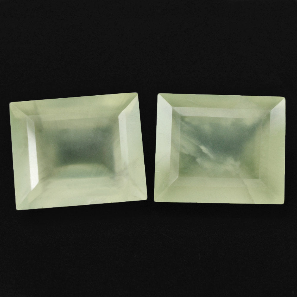 PREHNITE CUT BAGUETTE 12X10MM 6.63 Cts.