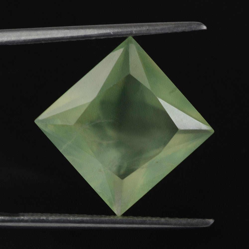 PREHNITE PRINCESS CUT SQUARE 12MM 7.43 Cts.