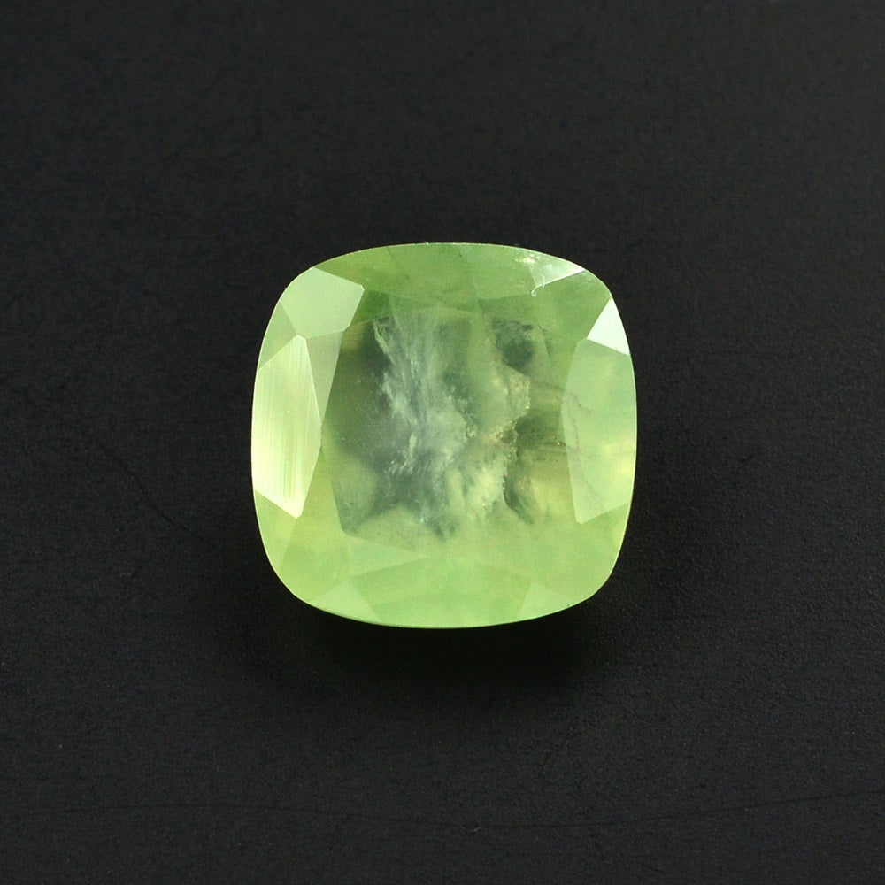 PREHNITE CUT CUSHION 11MM 5.43 Cts.
