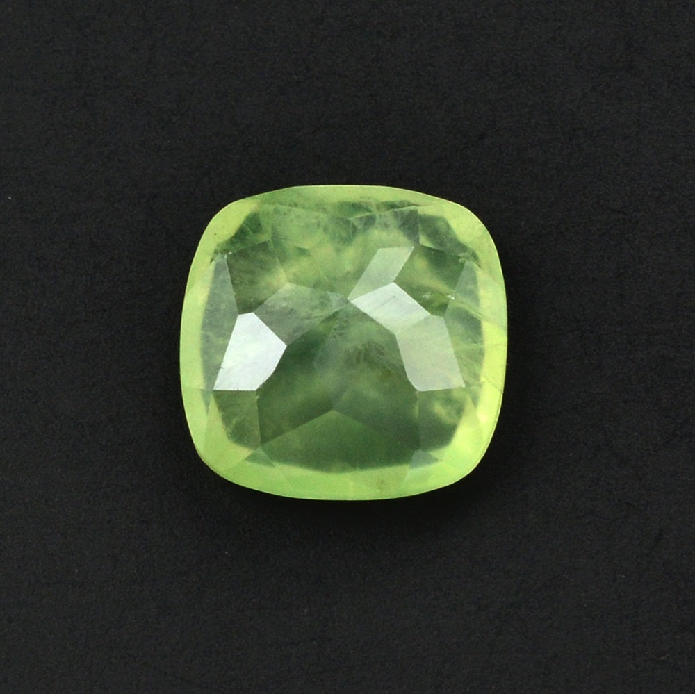PREHNITE CUT CUSHION 11MM 5.43 Cts.
