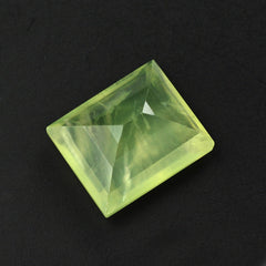 PREHNITE CUT BAGUETTE 12X10MM 6.45 Cts.