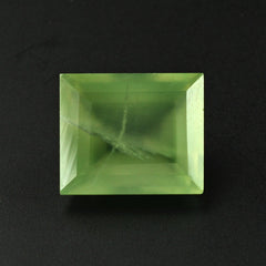 PREHNITE CUT BAGUETTE 12X10MM 6.67 Cts.