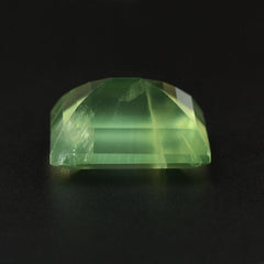 PREHNITE CUT BAGUETTE 12X10MM 6.67 Cts.