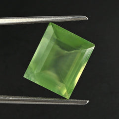 PREHNITE CUT BAGUETTE 12X10MM 6.67 Cts.