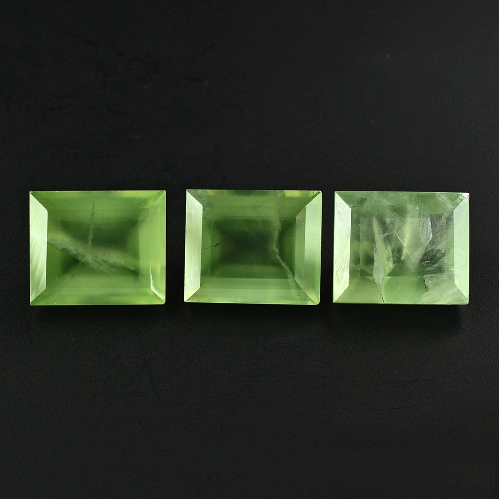 PREHNITE CUT BAGUETTE 12X10MM 6.67 Cts.