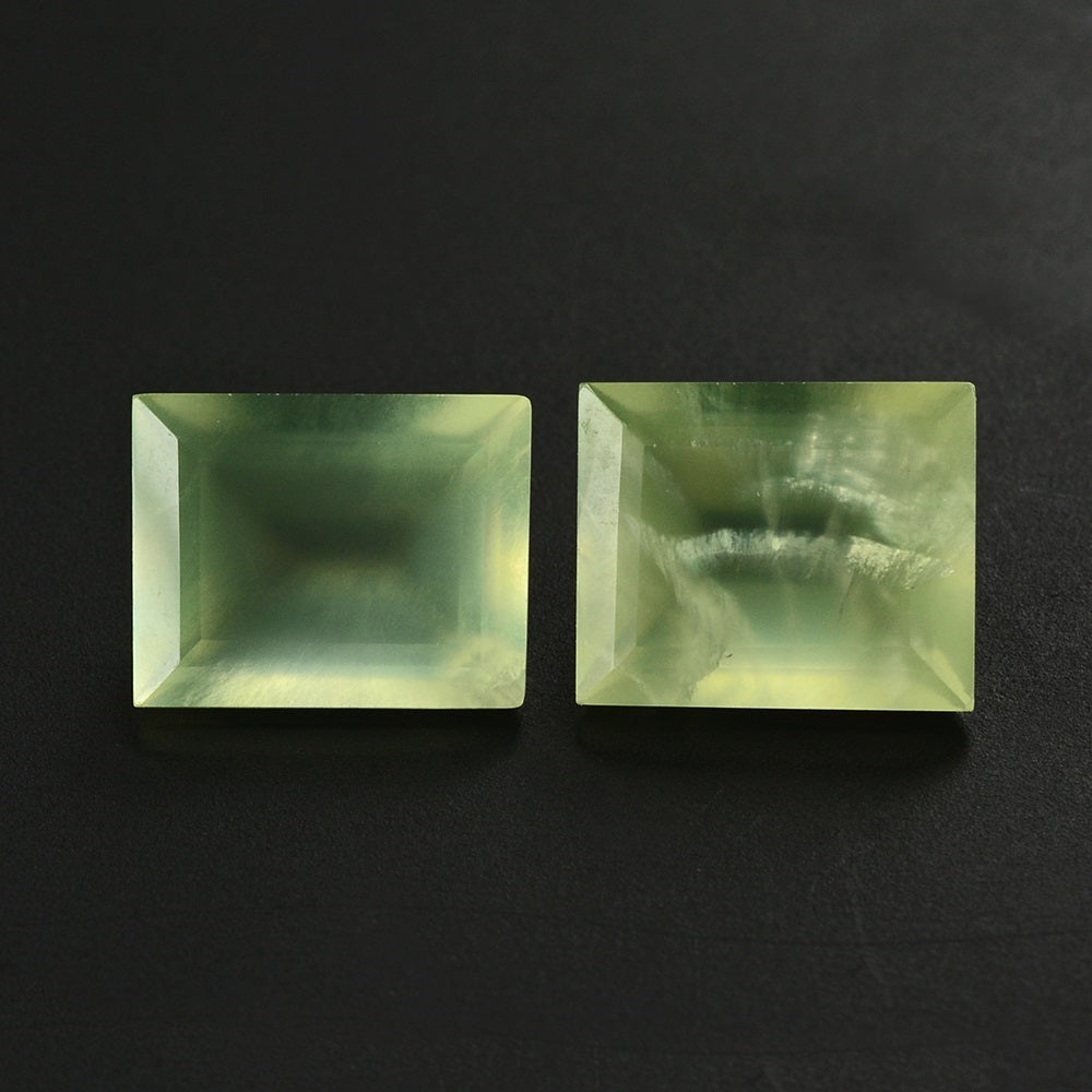 PREHNITE CUT BAGUETTE 10X8MM 3.78 Cts.