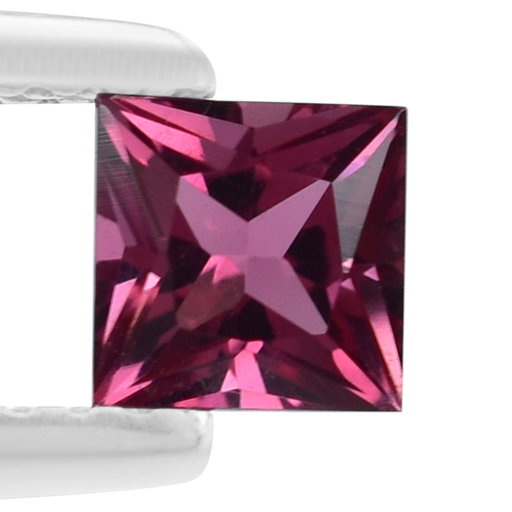 PINK TOURMALINE PRINCESS CUT SQUARE 4.50MM 0.59 Cts.
