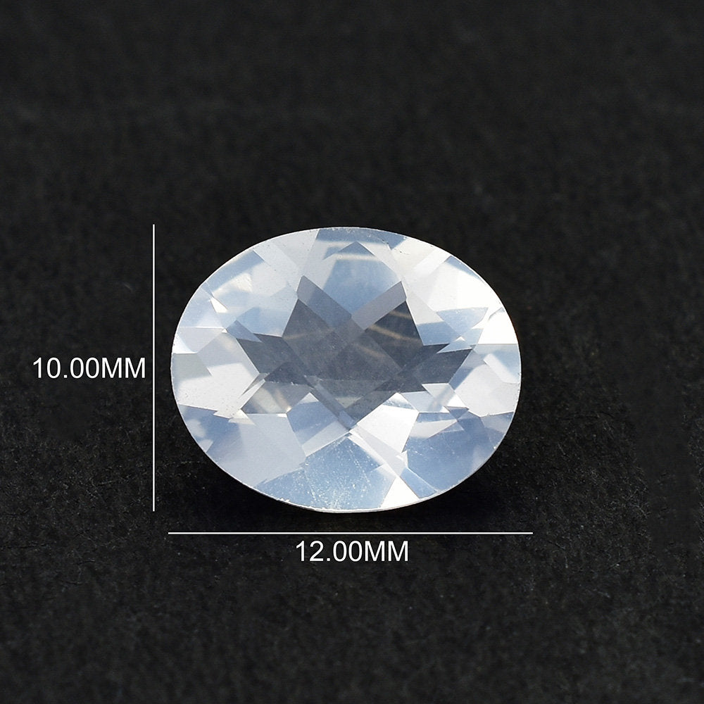 QUARTZ BLUE MOON CHECKER CUT (A/CLEAN) OVAL 12.00X10.00 MM 3.79 Cts.