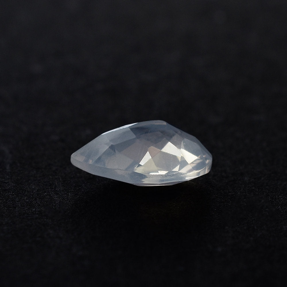 QUARTZ BLUE MOON CHECKER CUT (A/CLEAN) PEAR 13.00X9.00 MM 3.41 Cts.