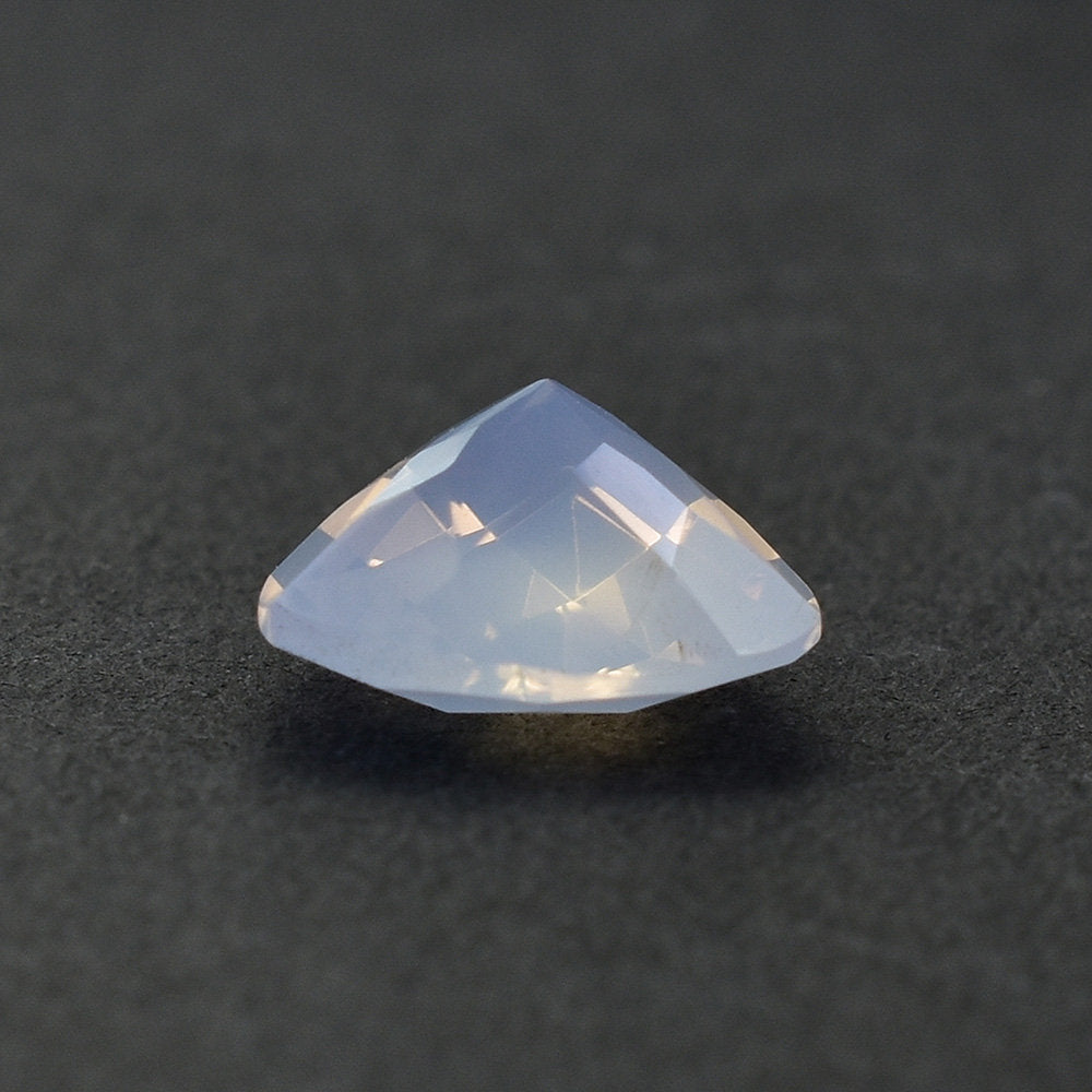 QUARTZ LAVENDER MOON CHECKER CUT (A/CLEAN) TRILLIAN 12.00X12.00 MM 4.64 Cts.