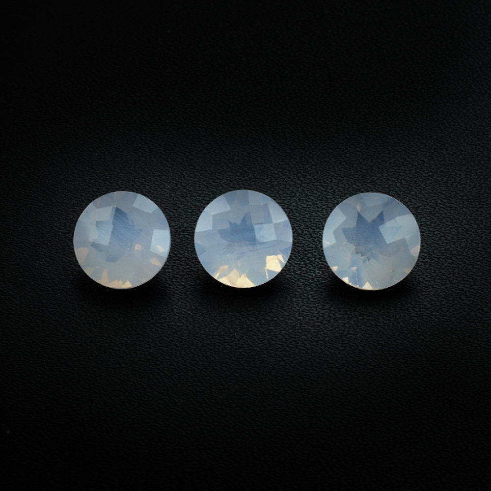 LAVENDER MOON QUARTZ CHECKER CUT ROUND (A/CLEAN) 11.00X11.00 MM 4.14 Cts.