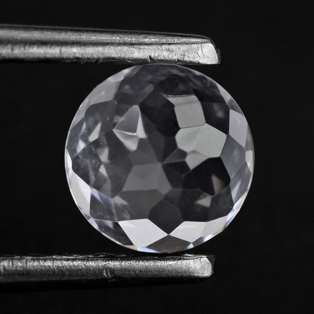 CRYSTAL FLOWER CUT ROUND CAB 6MM 0.76 Cts.