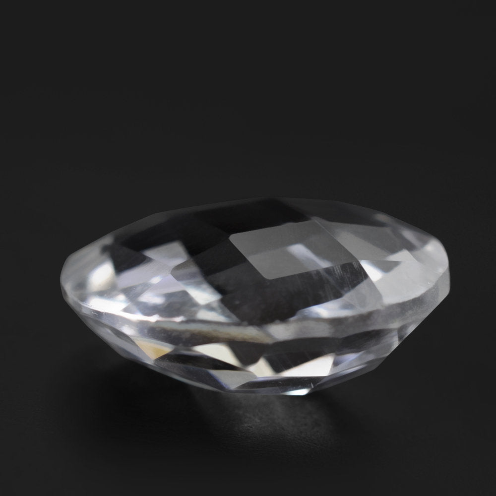 CRYSTAL BRIOLETTE OVAL 11X9MM 3.10 Cts.