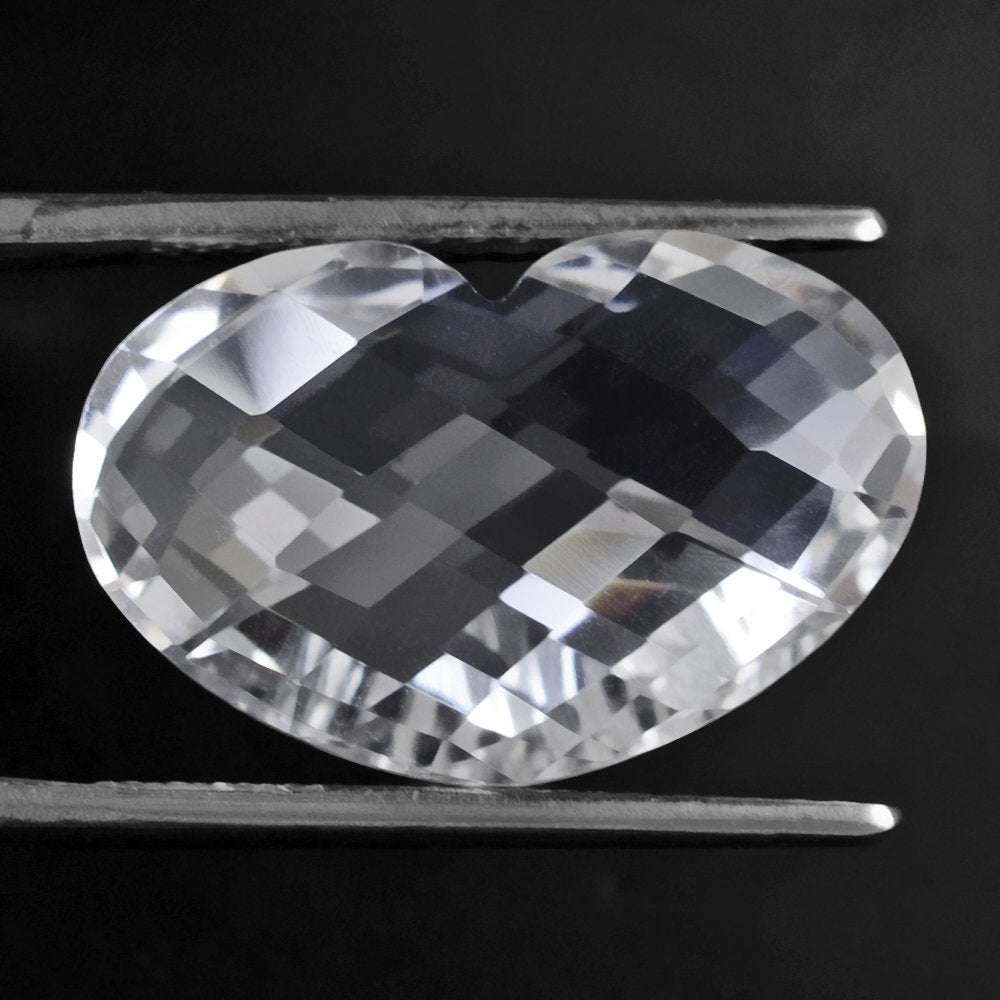 CRYSTAL BRIOLETTE HEART 20X13MM 11.53 Cts.