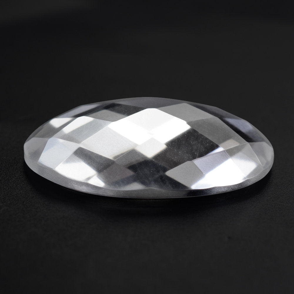 CRYSTAL CHECKER OVAL CAB 18X13MM 6.67 Cts.