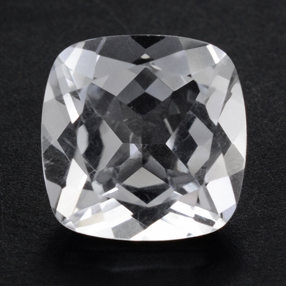 CRYSTAL CUT CUSHION 10MM 3.98 Cts.