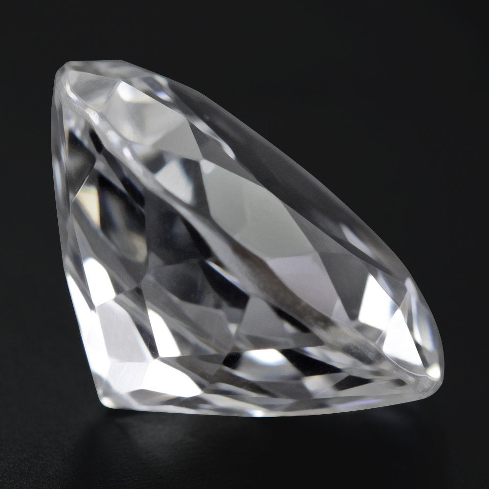 CRYSTAL CUT ROUND 15MM 10.81 Cts.
