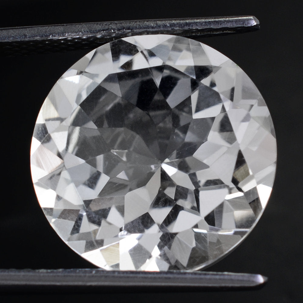 CRYSTAL CUT ROUND 17MM 13.52 Cts.