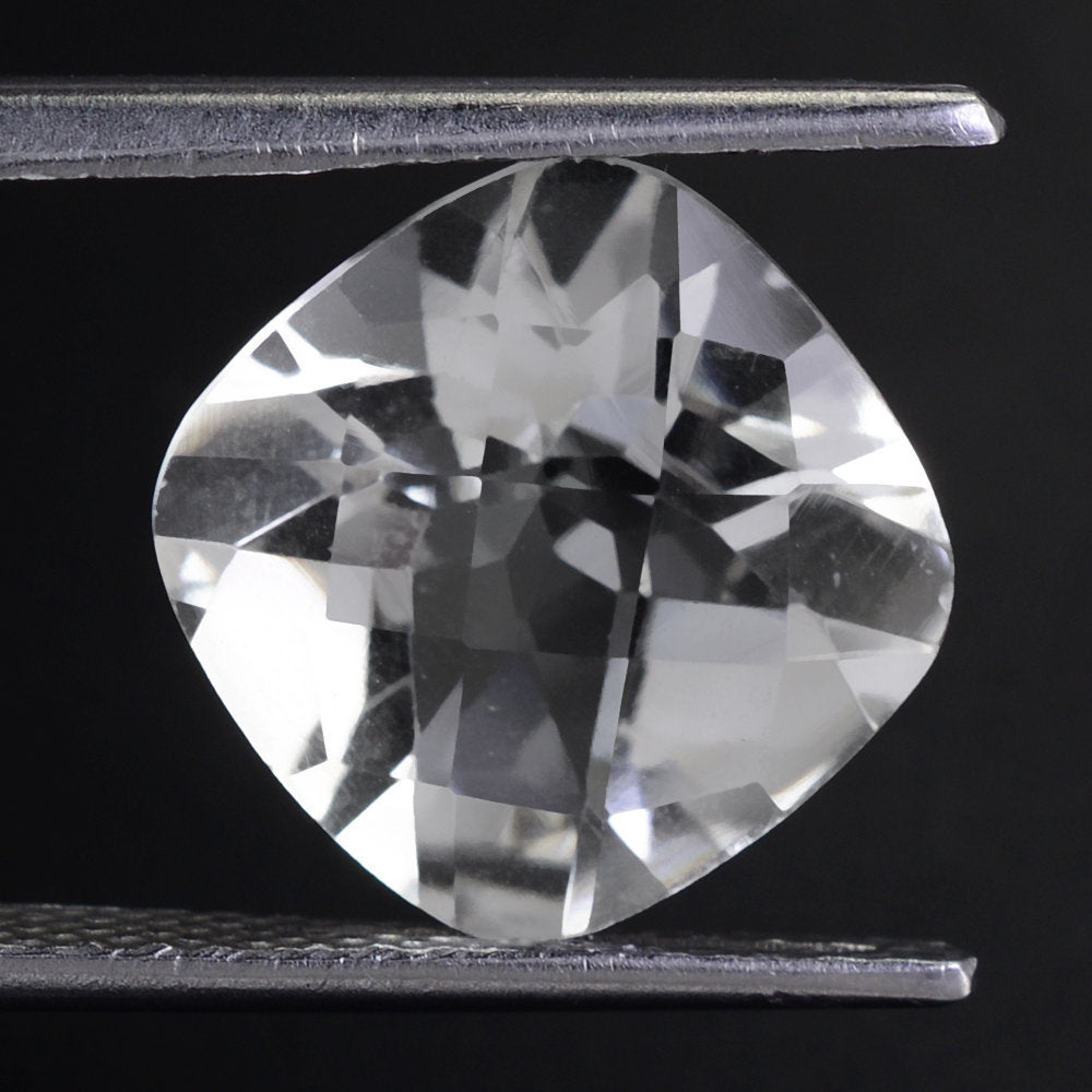 CRYSTAL CHECKER CUT CUSHION 12MM 6.09 Cts.