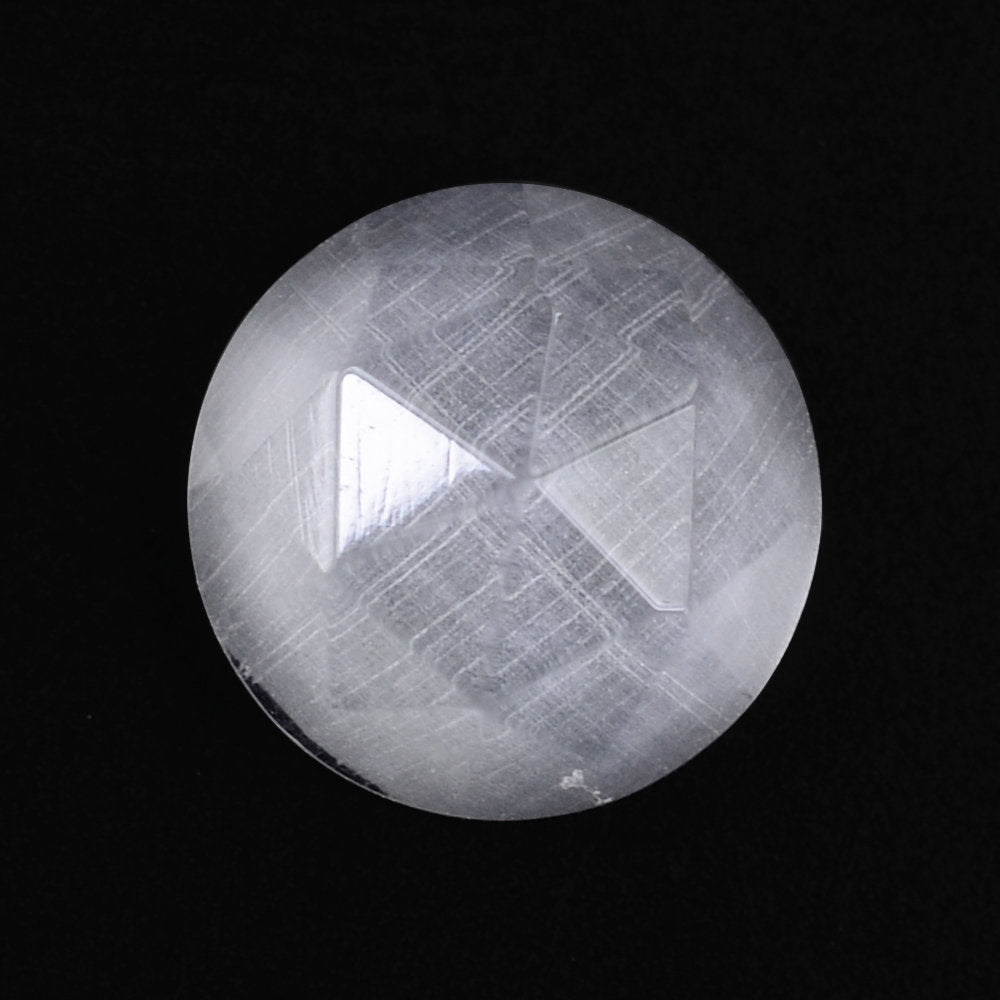 CRYSTAL ROSE CUT ROUND CAB WITH FROSTED BOTTOM 8MM 1.53 Cts.