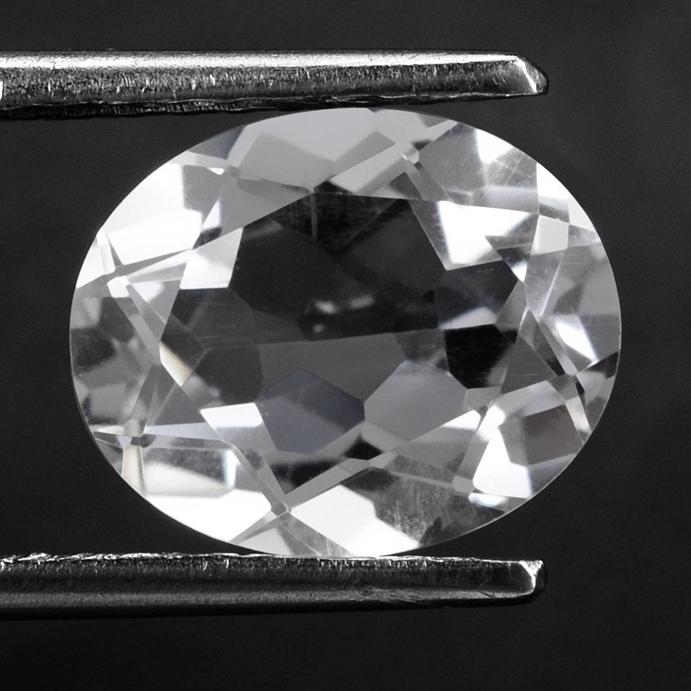 CRYSTAL CUT OVAL 11X9MM 3.32 Cts.