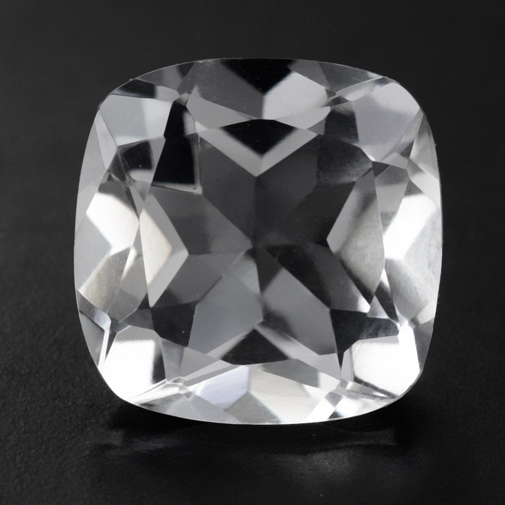 CRYSTAL CUT CUSHION 10MM 3.80 Cts.