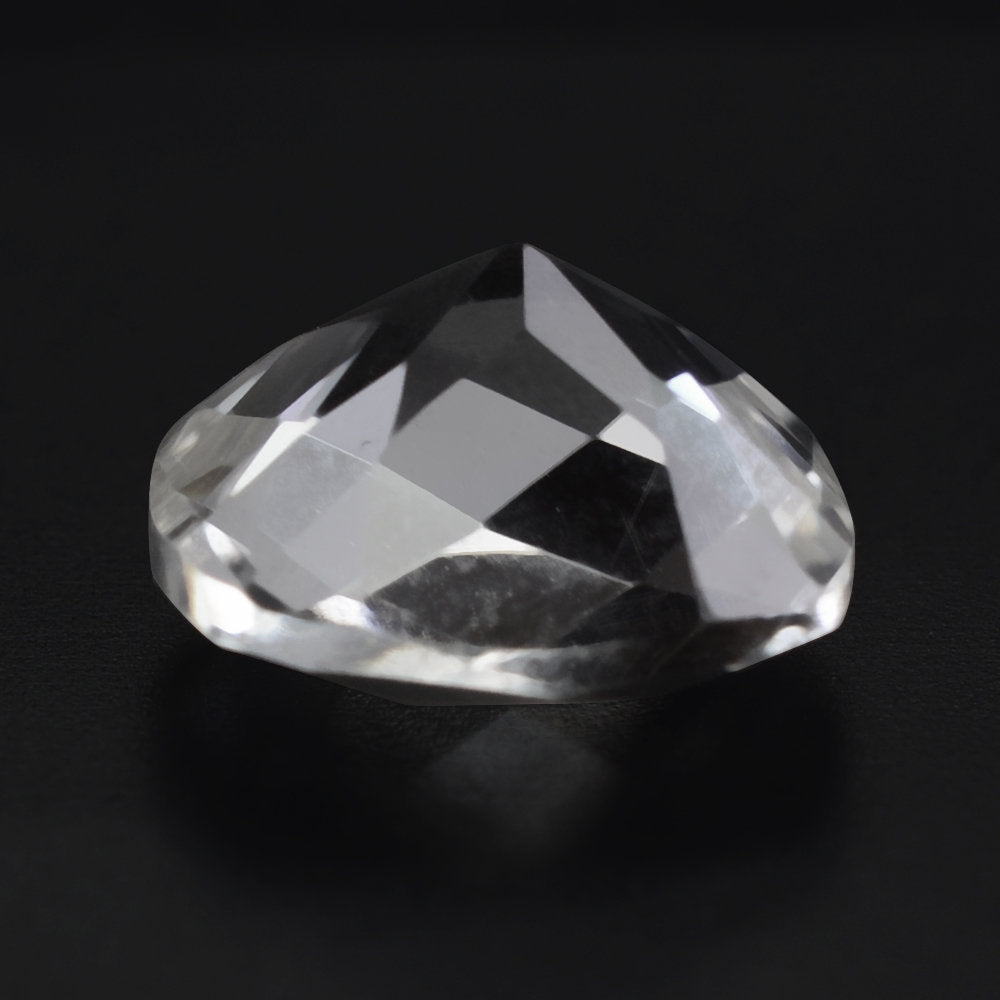 CRYSTAL CHECKER CUT CUSHION 10MM 3.70 Cts.