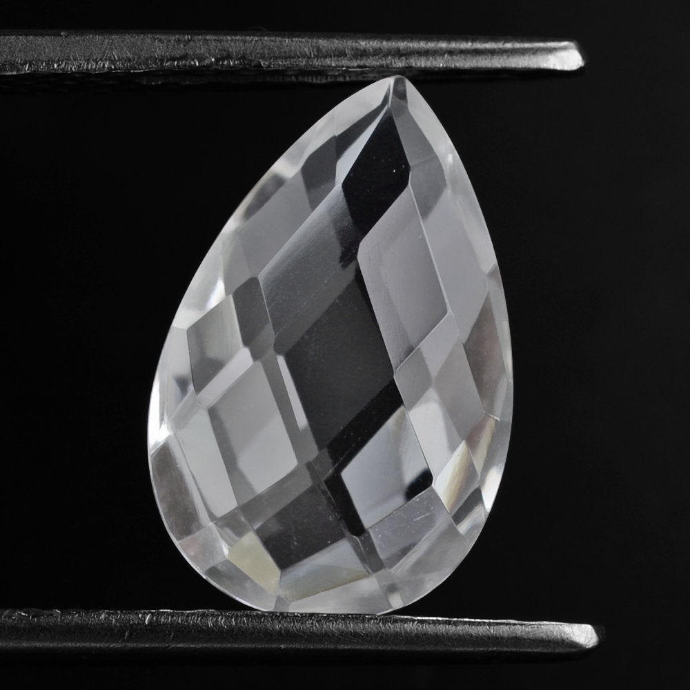 CRYSTAL BRIOLETTE PEAR 14X9MM 3.71 Cts.