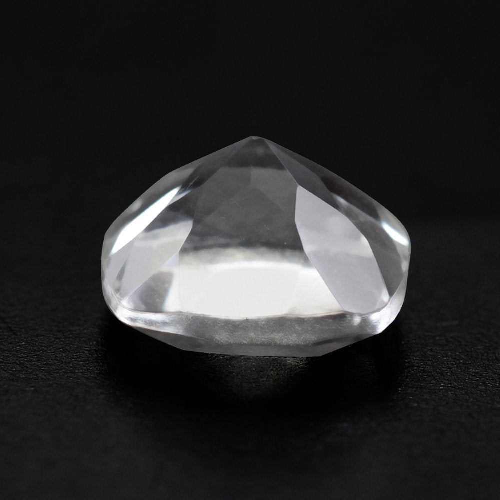 CRYSTAL CUT CUSHION 6MM 0.87 Cts.