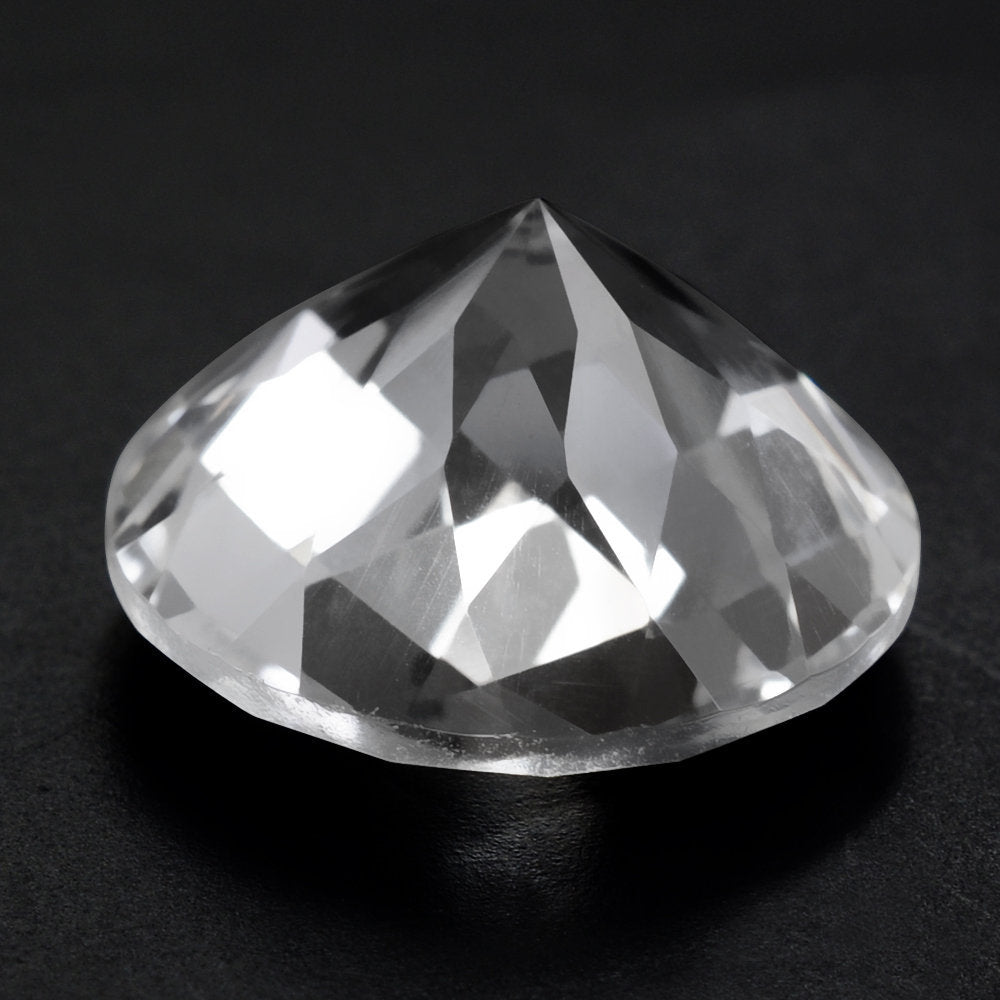 CRYSTAL CHECKER CUT ROUND 16MM 12.04 Cts.