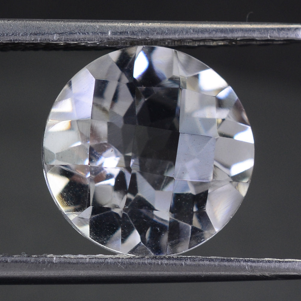 CRYSTAL CHECKER CUT ROUND 11MM 4.43 Cts.