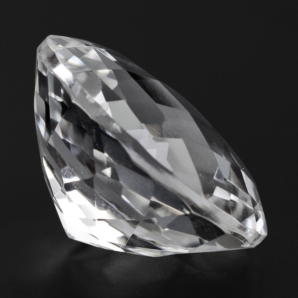 CRYSTAL CHECKER CUT ROUND 18MM 18.17 Cts.