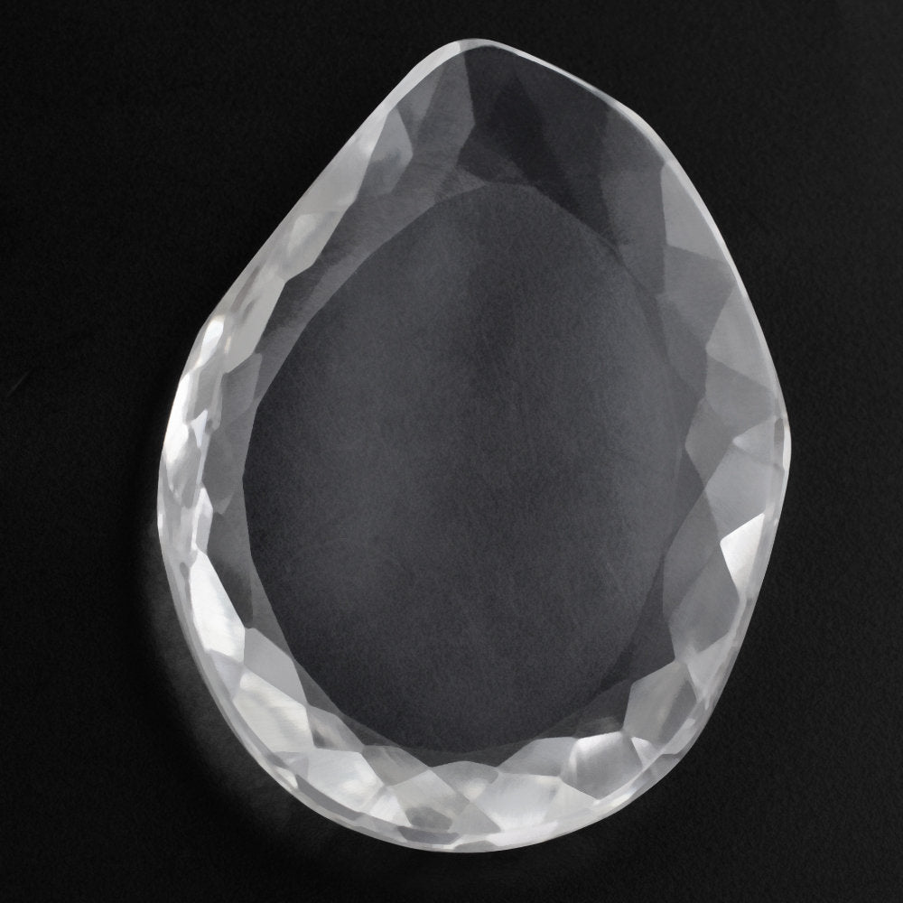 CRYSTAL IRREGULAR CUT FANCY 29X22MM 23.82 Cts.