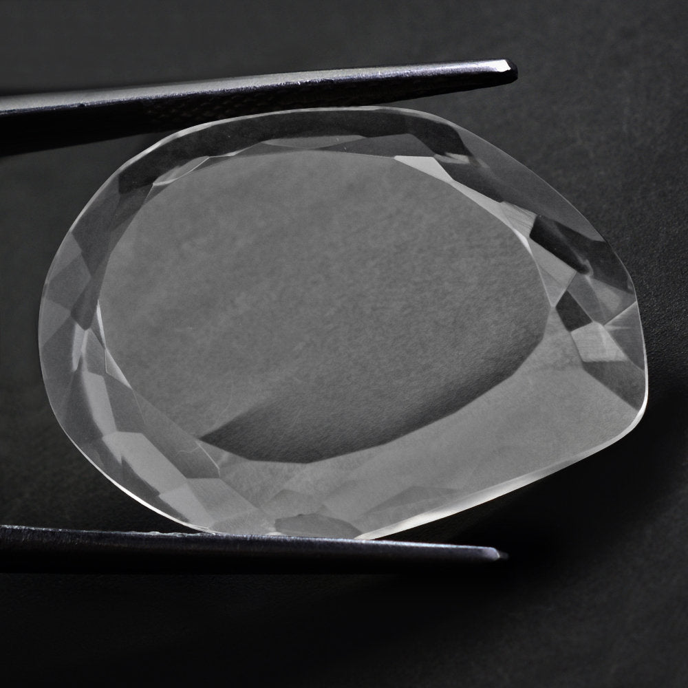 CRYSTAL IRREGULAR CUT FANCY 29X22MM 23.82 Cts.